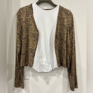 American Eagle Cheetah Button Up Cardigan Top